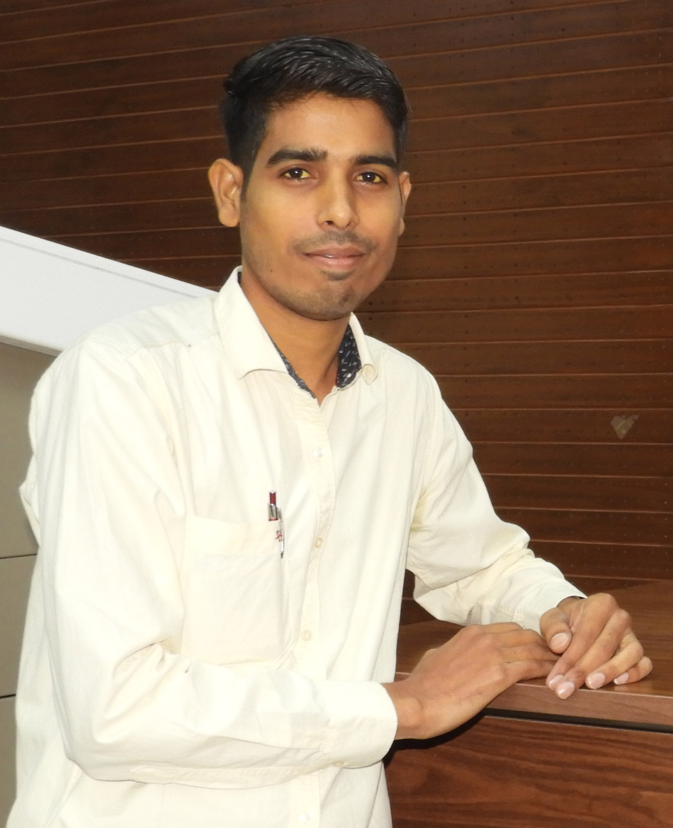 Shri Mukesh Kumar Kathautiya - Shahid Domeshwar Sahu Government College Jamgaon,Durg (C.G.)